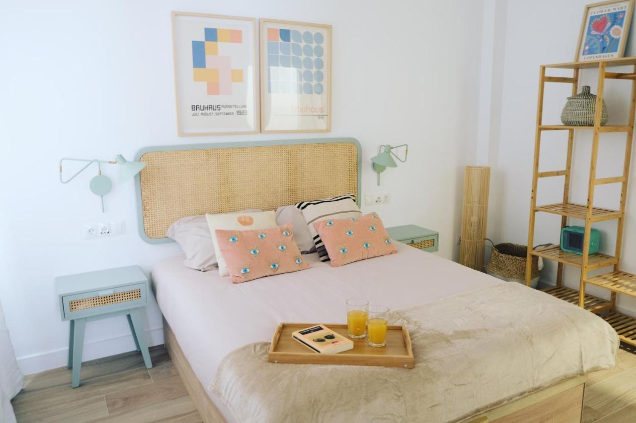 Bright And Modern Apartment In Bilbao City Center Екстер'єр фото